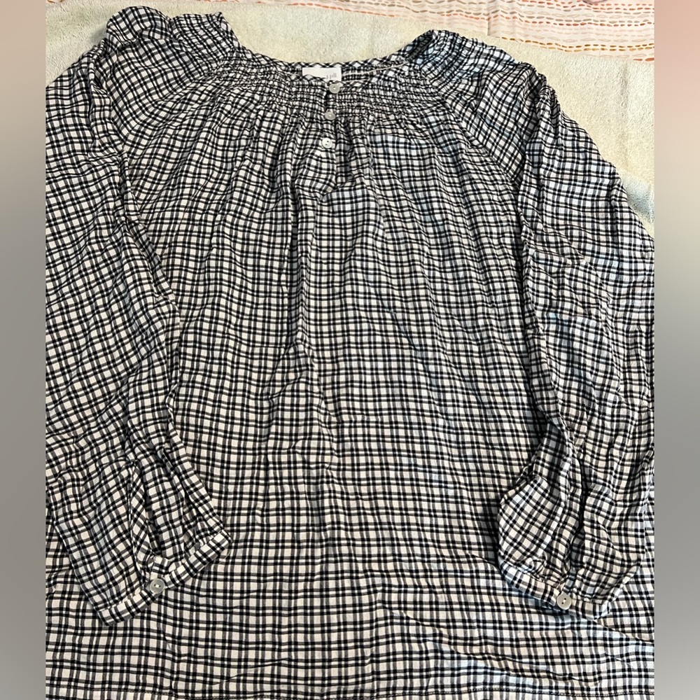 J.Jill navy and cream plaid long sleeved top